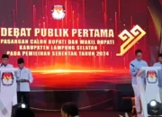 Debat Perdana Pilkada Lampung Selatan: Nanang-Antoni Fokus Cetak Generasi Unggul, Egi-Syaiful Andalkan Teknologi untuk Kemajuan Ekonomi