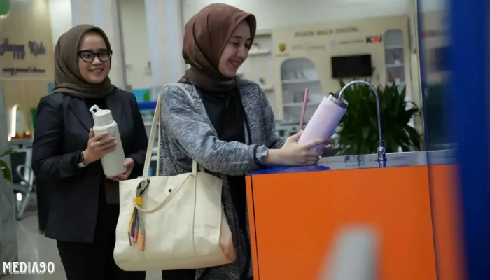 KAI Sediakan Layanan Isi Ulang Air Minum Gratis di Stasiun Tanjungkarang, Teruji dan Aman Dikonsumsi