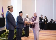 Dekan FKIP dan Wakil Rektor Unila Sampaikan Harapan Besar pada 330 Guru Lulusan PPG Prajabatan Gelombang I 2023