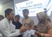 Rayakan Milad ke-18, YBM PLN Berikan Bantuan untuk Penyandang Disabilitas dan Guru di Lampung