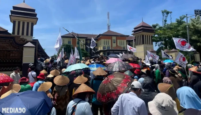 Ratusan Petani Lampung Konvoi 25 Truk, Tuntut Polda Berantas Mafia Tanah dan Stop Kriminalisasi