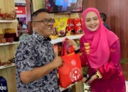 Nuri Maulida Perkenalkan Kerajinan Unik Lampung Selatan di Batam