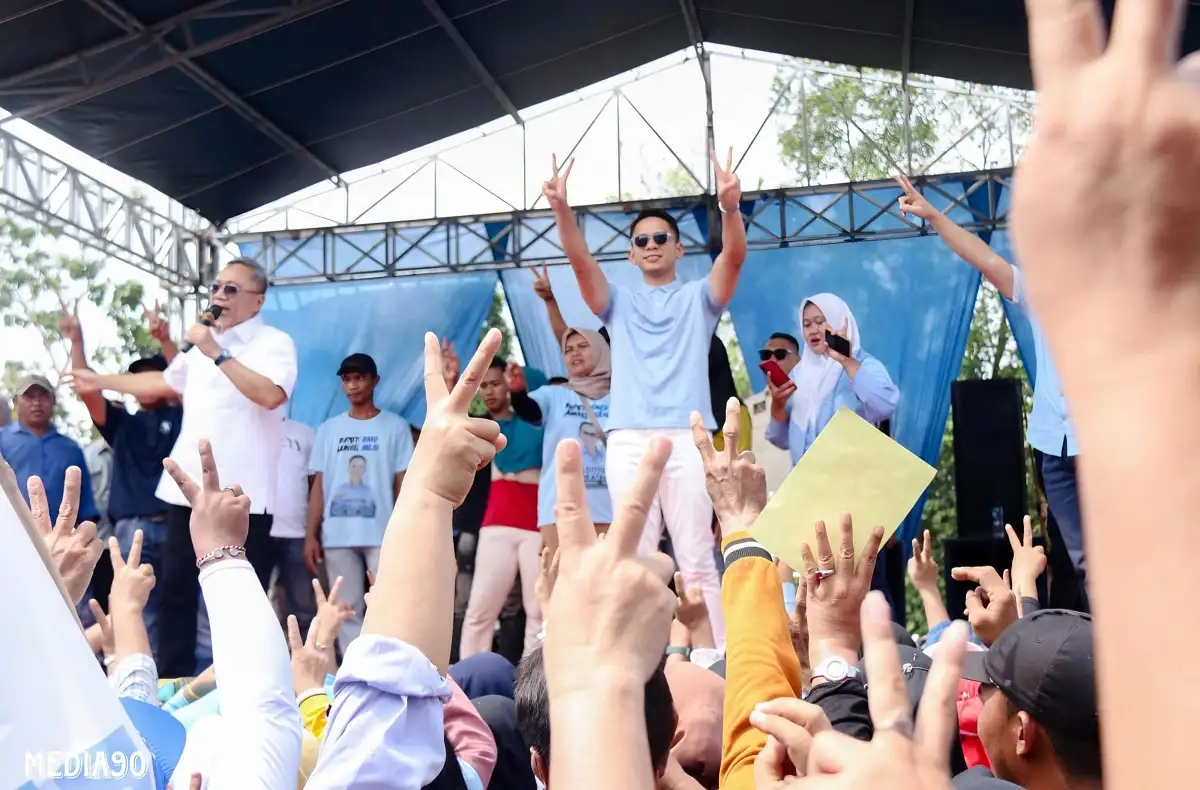 Pasangan Egi-Syaiful Lebih Populer di Kalangan Milenial dan Baby Boomers