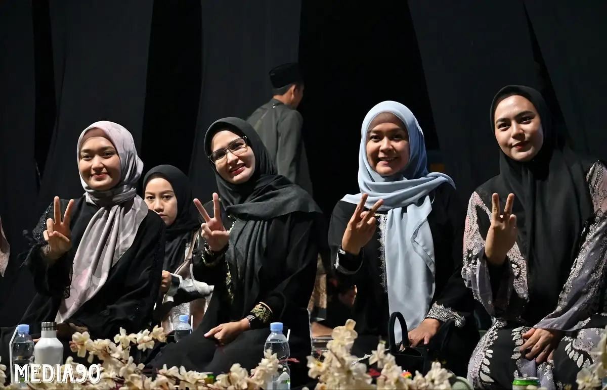 Peringatan Hari Santri Nasional 2024 di Pesawaran Berlangsung Meriah,Ini Harapan Nanda Indira