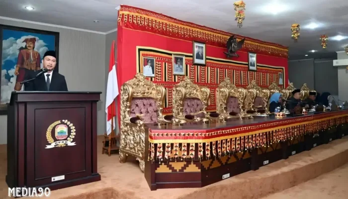 DPRD Lampung Selatan Gelar Rapat Paripurna, Plt Bupati Targetkan APBD 2025 Tembus Rp2,39 Triliun