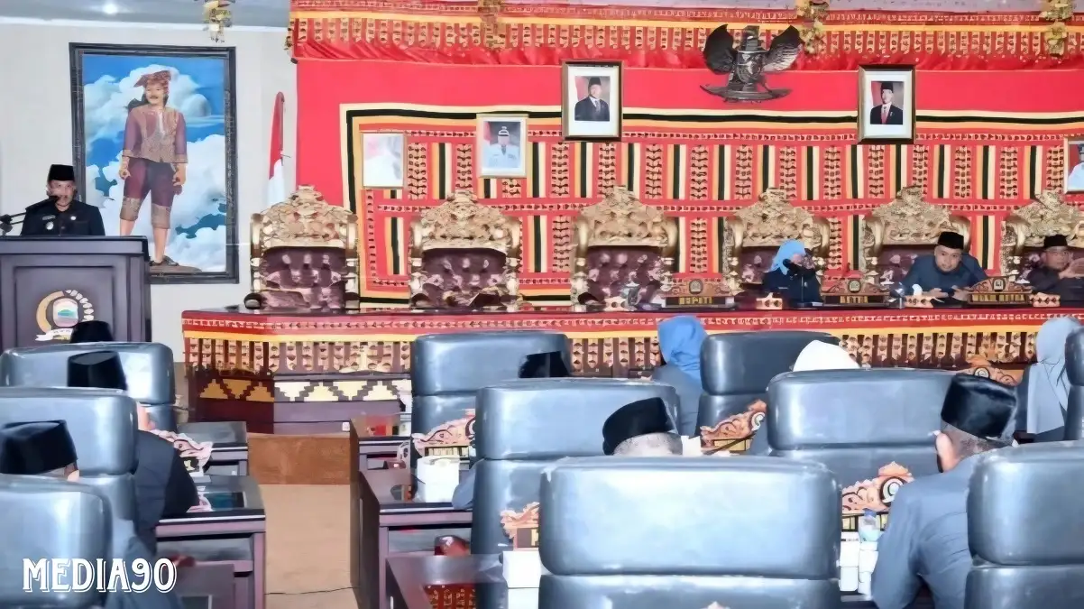 Rapat Paripurna, Pemkab dan DPRD Lampung Selatan Rancang Perda Pemberian Insentif dan Kebijakan Investasi