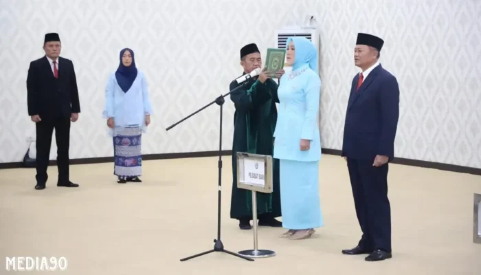 Rektor Unila Resmi Lantik Dekan Baru FISIP dan Fakultas Hukum, Ini Daftarnya