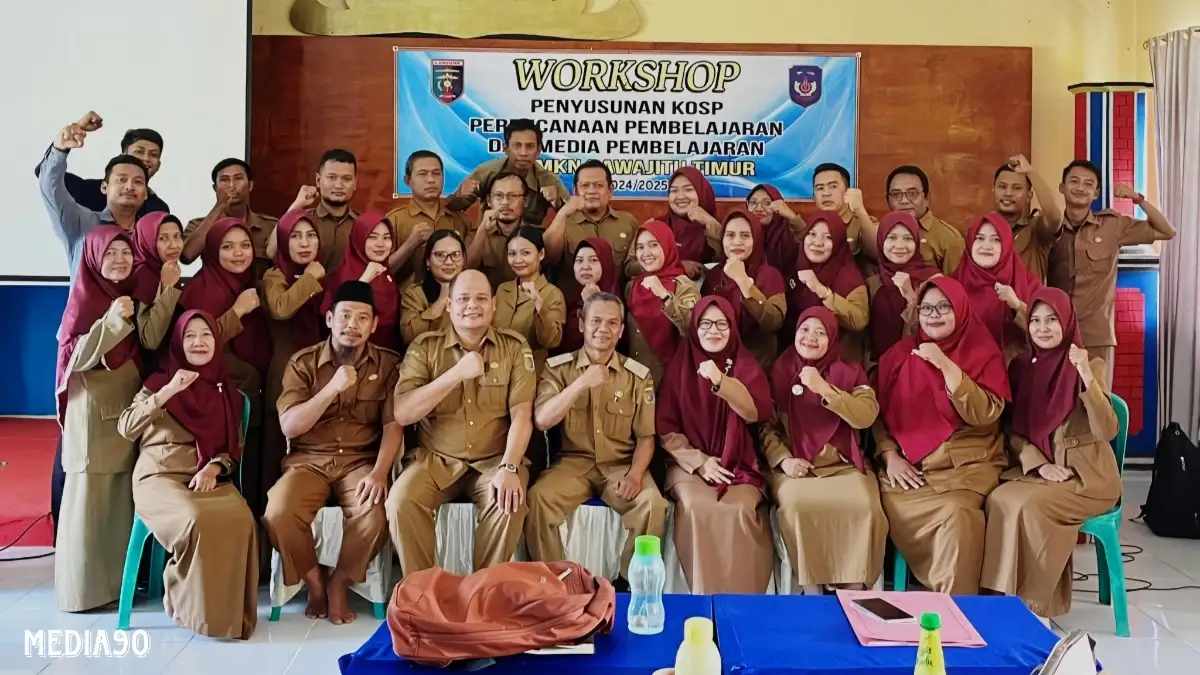 SMKN Rawajitu Timur Gelar Workshop Penyusunan KOSP dan Penggunaan Media Pembelajaran