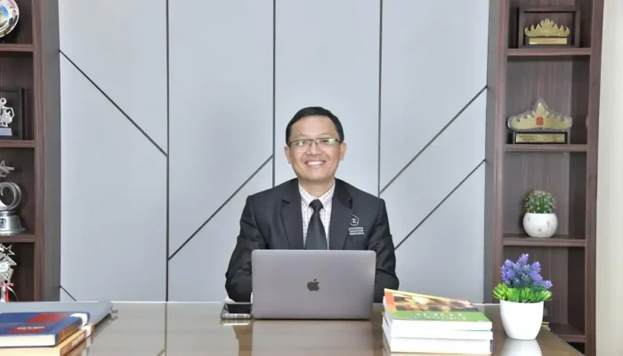 Dr. Akhyar Rido dari Universitas Teknokrat Indonesia Resmi Dianugerahi Gelar Profesor di Bidang Interaksi dan Pedagogi Kelas
