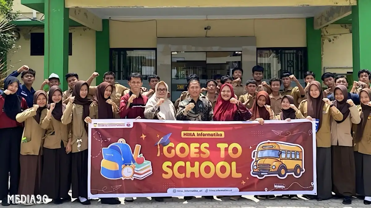 Hima Informatika Universitas Teknokrat Indonesia Kunjungan ke SMKN 7 Bandar Lampung