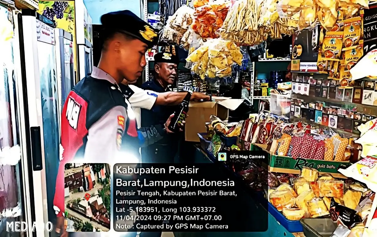 Jelang Pilkada Polres Pesisir Barat Gencar Razia Miras Ilegal, 12 Botol Disita dari Warung dan Pasar
