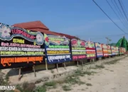 Apresiasi Kepala Pekon: Karangan Bunga untuk Polres Pringsewu atas Keberanian Melawan Pemerasan Oknum LSM