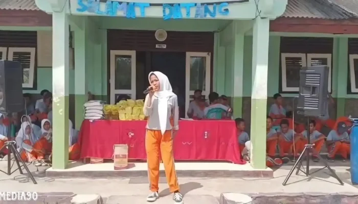 SMPN 1 Rawajitu Timur Rayakan Hari Guru dengan Jalan Sehat dan Pentas Seni Pelajar