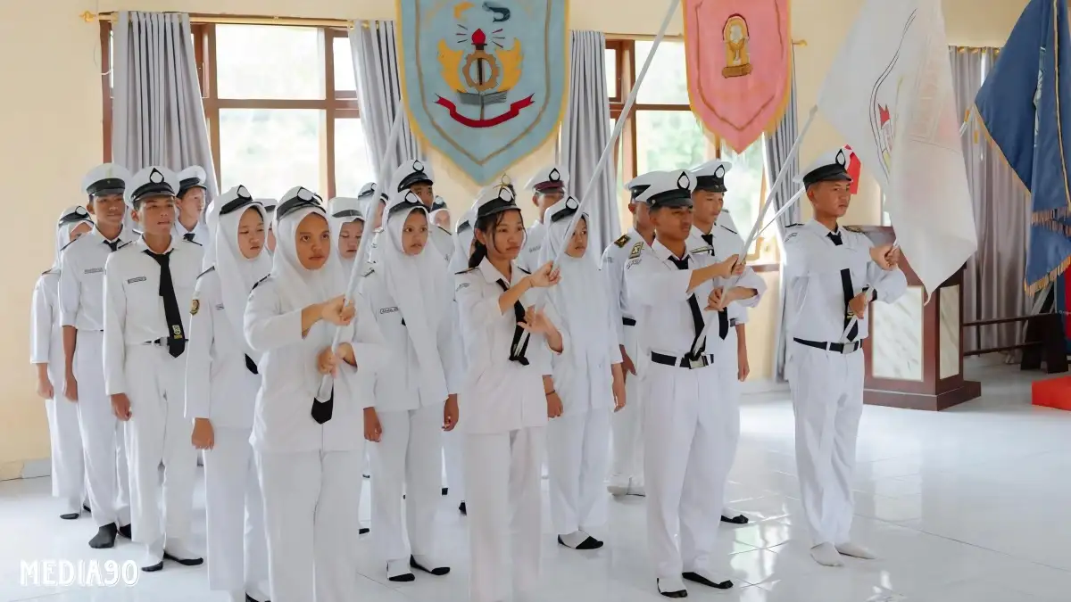 SMKN Rawajitu Timur Lantik Pengurus OSIS Baru, ini Pesan Kepala Sekolah ke Pelajar