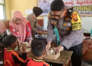Polres Lampung Selatan Distribusikan Paket Makanan Bergizi untuk Pelajar SDN Kerinjing Rajabasa dalam Mendukung Program Presiden Prabowo