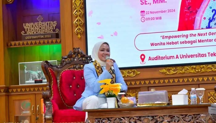 Purnawa Wulan Sari, Tokoh Perempuan Lampung, Berbagi Inspirasi di Universitas Teknokrat Indonesia