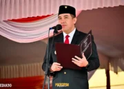 Bupati Dendi Serukan Implementasi Nilai Kepahlawanan dalam Upacara Peringatan Hari Pahlawan ke-79