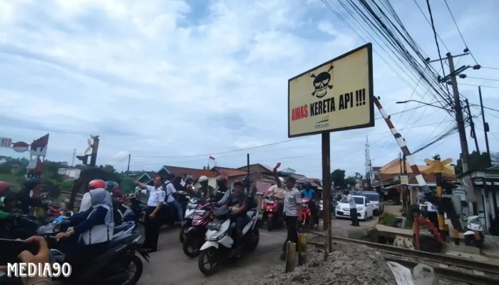 Pemkot Bandar Lampung Siapkan Rp100 Juta untuk Perbaikan Palang Perlintasan Kereta Api Mulai 2025