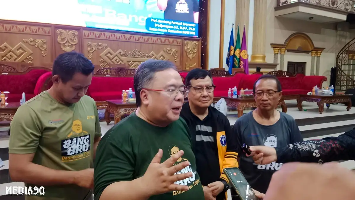 GOR Universitas Teknokrat Indonesia Jadi Gelanggang Triple Badminton, Prof Bambang Ini yang Terbaik