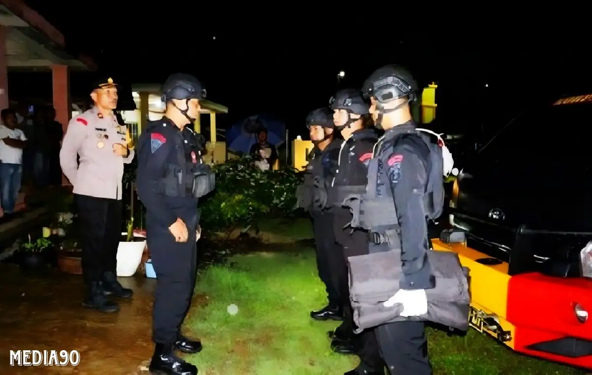 Granat Aktif Ditemukan di Lahan Kosong Desa Banjar Masin Baradatu Way Kanan, Diledakkan Gegana Brimob Lampung