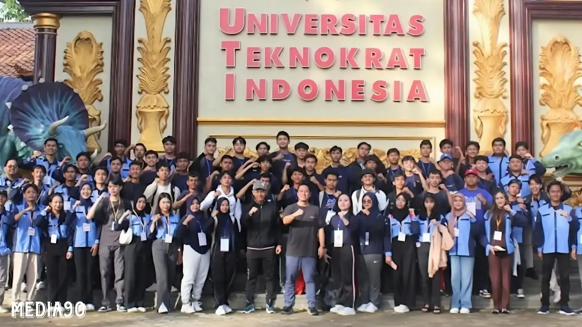 Mahasiswa Universitas Teknokrat Indonesia Prodi Teknologi Informasi Dilatih Jiwa Kepemimpinan