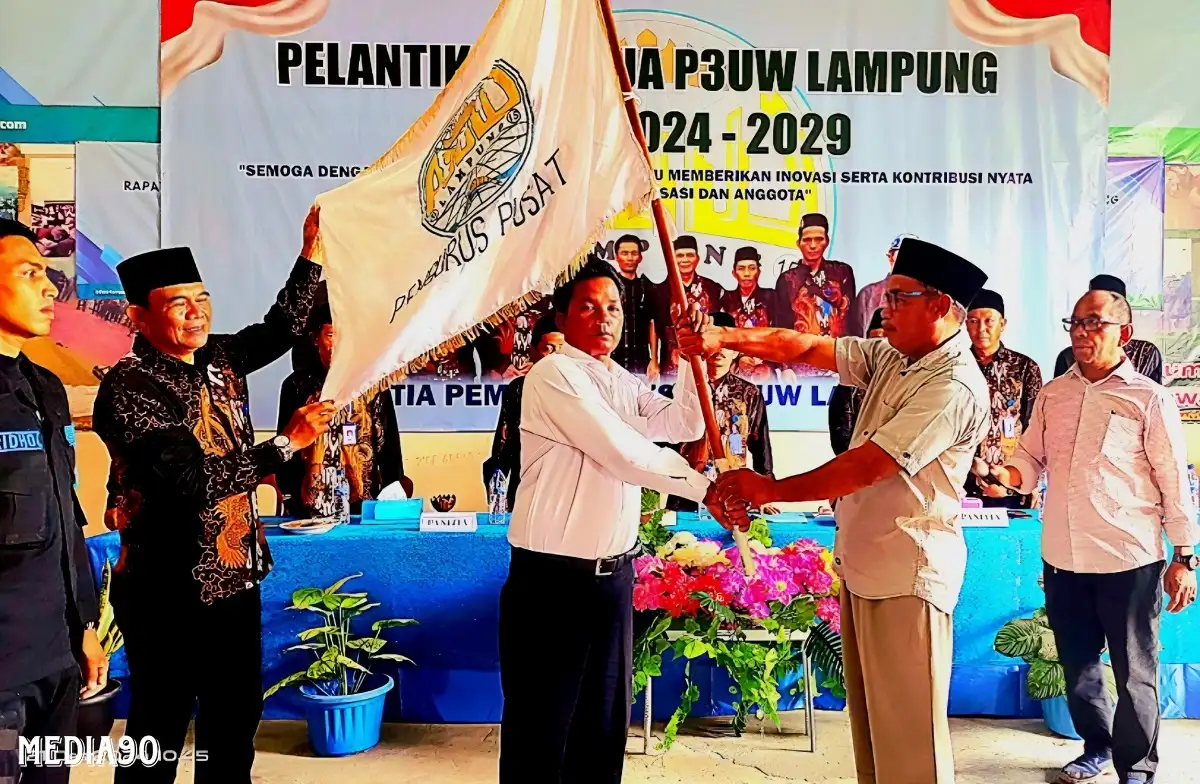 Pimpin Petambak Dipasena, Mangisar Manurung Dilantik Jadi Ketua P3UW Lampung 2024-2029