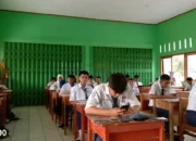 Keberhasilan SMPN 2 Rawajitu Timur dalam Melaksanakan Sumatif Akhir Semester Ganjil Berbasis Android