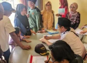 Warga Rawajitu Timur Antusias Ikuti Layanan Adminduk Disdukcapil