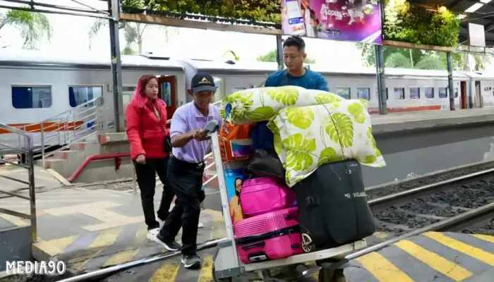 Libur Nataru: Penumpang Kereta Api Tujuan Lampung-Sumsel Tembus 68 Ribu, Naik 20 Persen