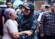Temui Korban Banjir, Wali Kota Bandar Lampung Berkomitmen Perbaiki Rumah dan Lakukan Normalisasi Sungai