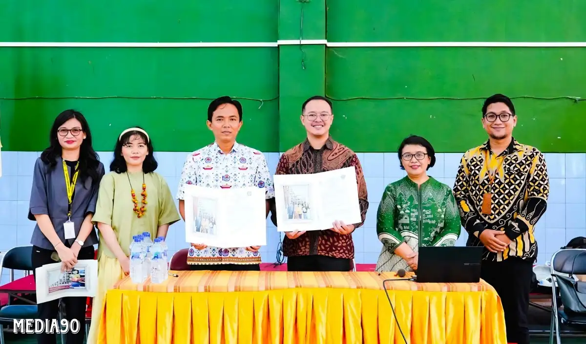 Universitas Teknokrat Indonesia Gelar Pelatihan Metaverse dan AI di SMA Xaverius Bandar Lampung