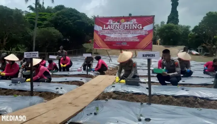 Memperkuat Ketahanan Pangan, Bhayangkari Polda Lampung Rilis Program Pekarangan Pangan Lestari di SPN Kemiling