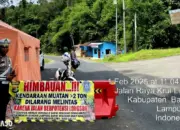 Jalan Amblas di Km 22 Pekon Kubu Perahu, Lampung Barat: Polisi Batasi Kendaraan di Jalur Krui-Liwa