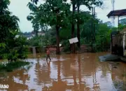 Kiriman Air dari Kemiling: Sungai Way Kandis Meluap Lagi, Rumah di Perumahan Glora Persada Rajabasa Terendam Banjir
