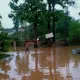 Kiriman dari Kemiling, Sungai Way Kandis Kembali Meluap, Sebagian Rumah Warga Perumahan Glora Persada Rajabasa Banjir