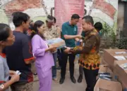 Emersia Hotel Salurkan Bantuan Kompor Gas dan Alat Tulis kepada Warga Terdampak Banjir di Panjang Bandar Lampung