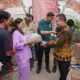 Peduli Banjir, Emersia Hotel Salurkan Bantuan Kompor Gas Hingga Alat Tulis ke Warga di Panjang Bandar Lampung