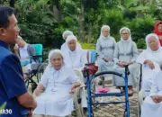 Reses di Tanggamus, Heni Susilo Dorong Pemerintah Perhatikan Pembina Rohani