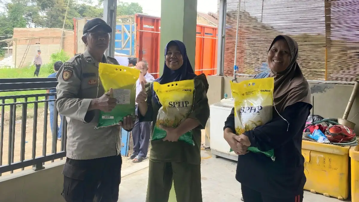 Stabilkan Harga dan Pasokan, Polsek Tanjung Bintang Genjot Program Gerakan Pangan Murah ke Masyarakat