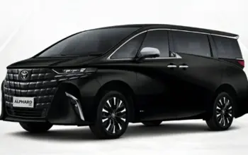 Alphard HEV 2.5 CVT Terbaru, Canggihnya Disandingkan dengan Mobil Listrik Asal China