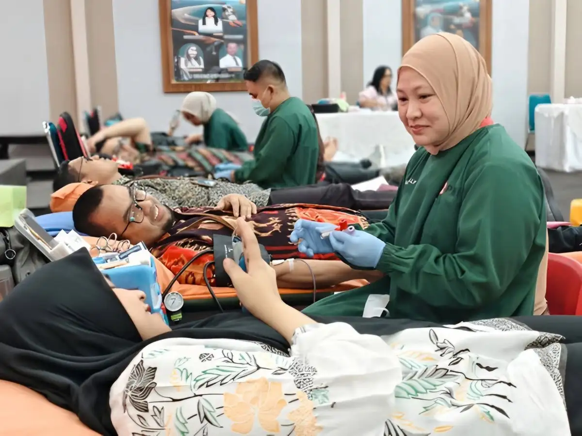 BRI Region 6/Jakarta 1 Ajak Pegawai dan Nasabah Berbagi Melalui Aksi Donor Darah Bersama PMI DKI Jakarta