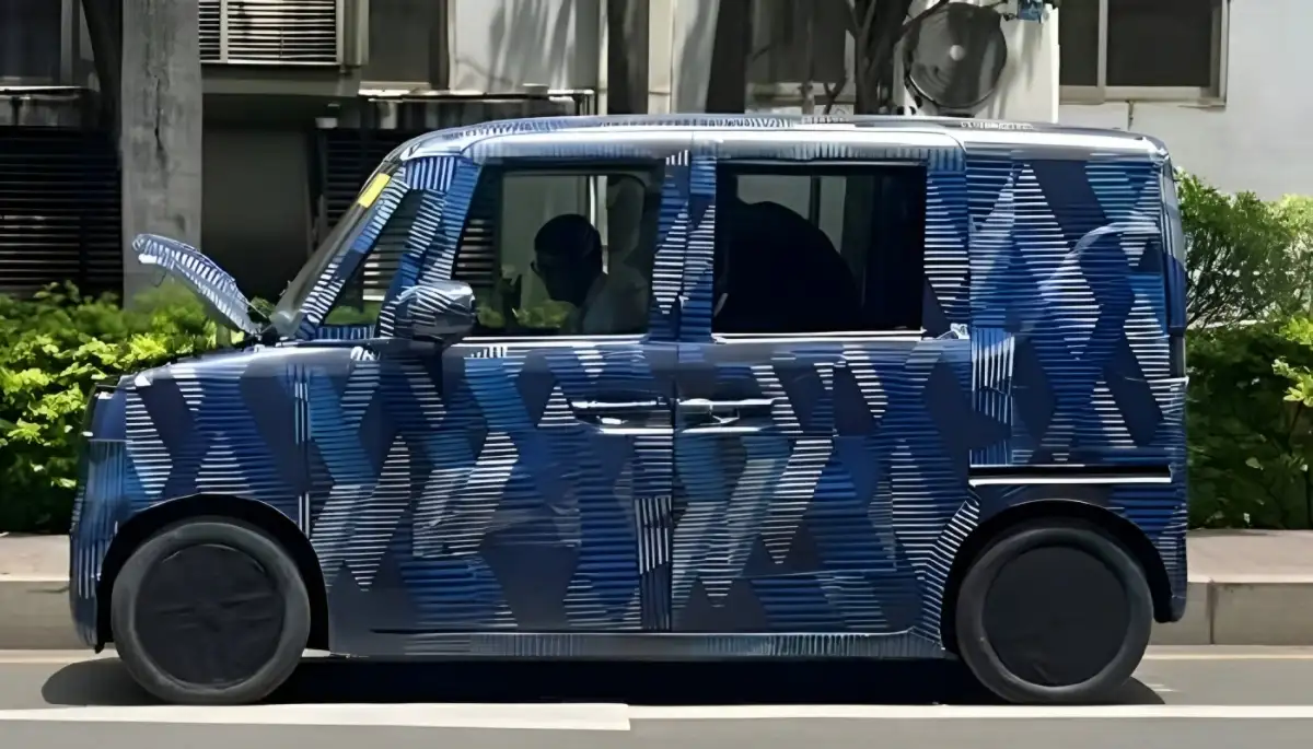 BYD Pamerkan K-Car Listrik Terbaru di Japan Mobility Show 2025