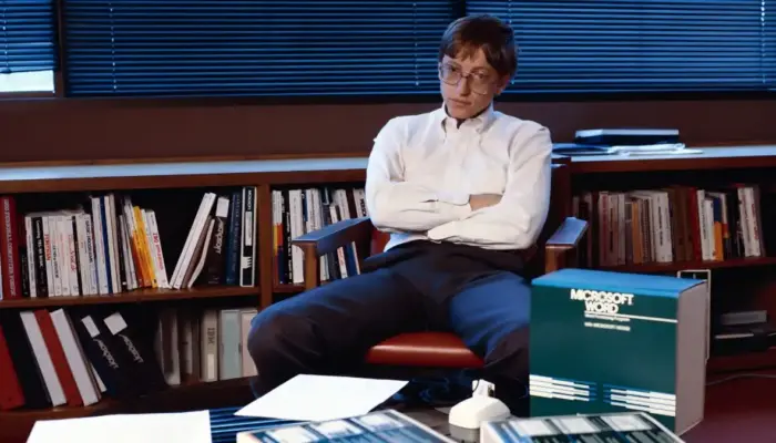 Bill Gates Akui Menyesal Pernah Anggap Tidur Itu untuk Orang Malas