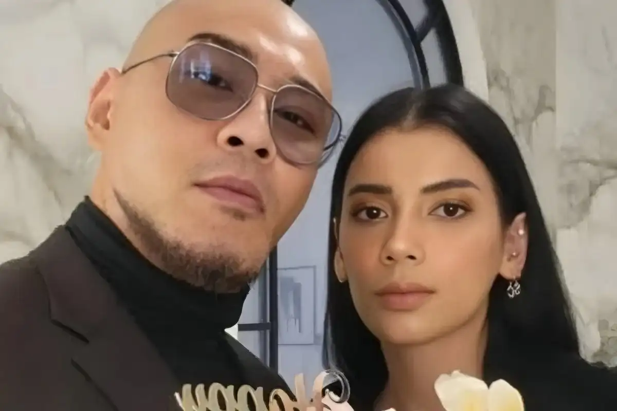 Deddy Corbuzier Tegaskan Tak Cerai dengan Sabrina Chairunnisa: “Emang Enggak Ada!”