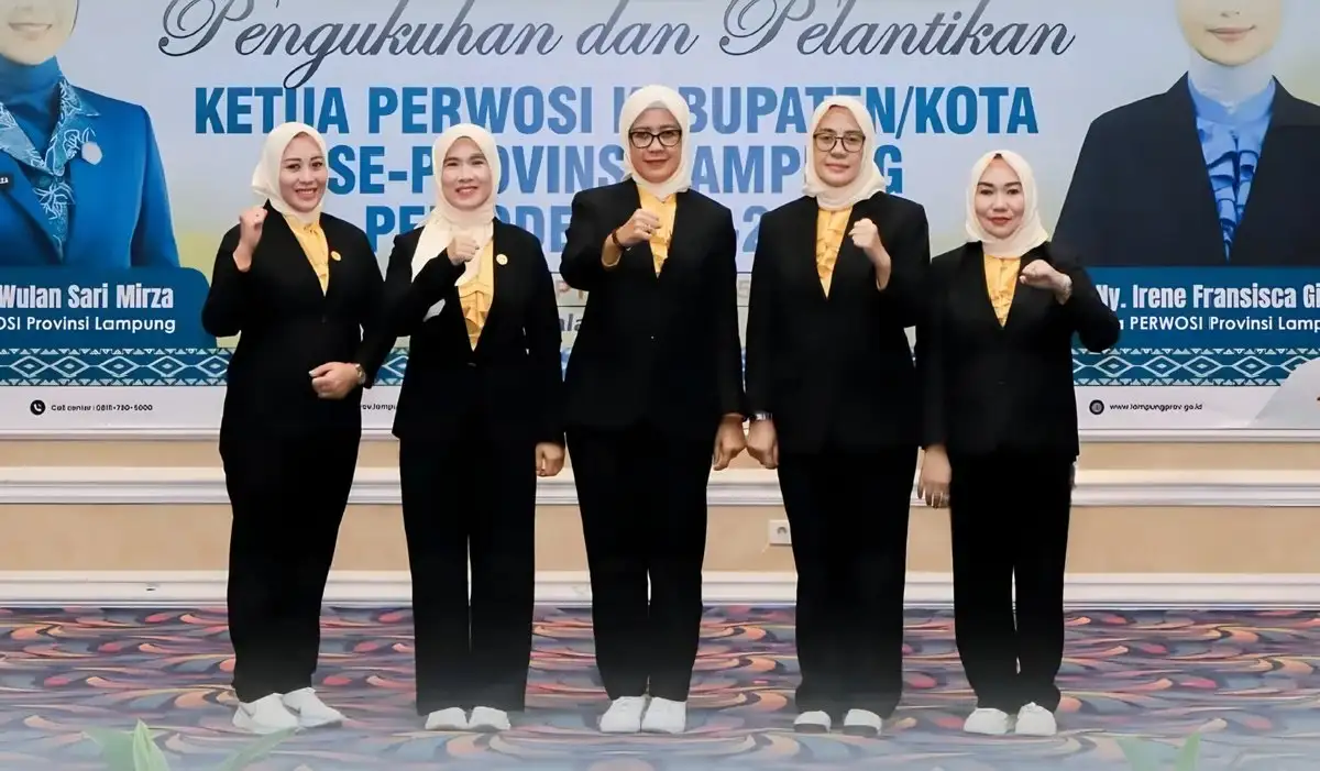 Dilantik Jadi Ketua Perwosi Tulang Bawang, Herlinawati Siap Majukan Olahraga Perempuan Tulang Bawang