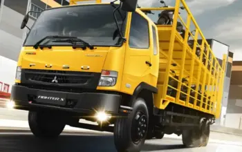 Fuso Fighter X FN 61 FSL Hadir dengan Sasis Super Panjang, Jawaban untuk Kebutuhan Logistik Besar