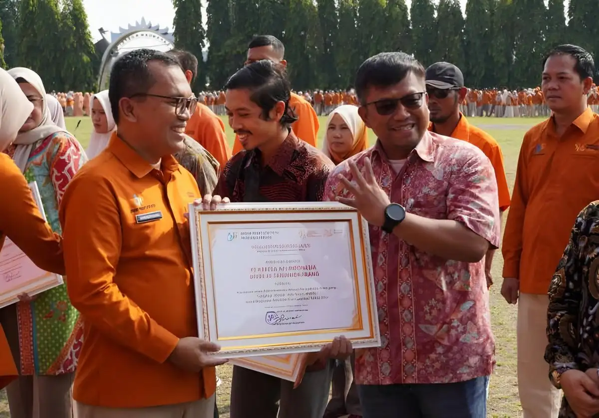 Hari Statistik Nasional 2025, KAI Divre IV Tanjungkarang Raih Piagam Penghargaan dari BPS