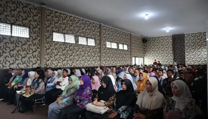 Polres Lampung Selatan Latih Karyawan Dapur SPPG Tingkatkan Kebersihan dan Kesehatan Gizi