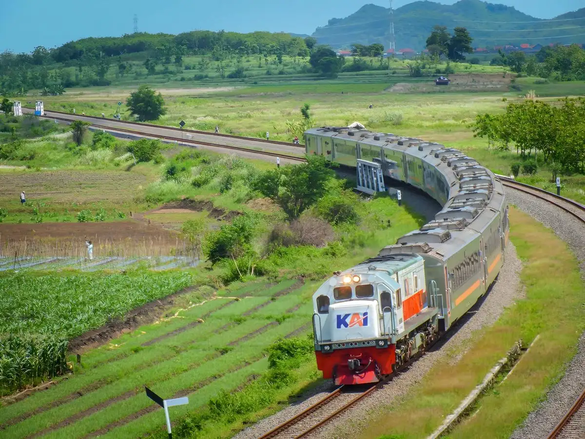 KAI Daop 1 Jakarta Hadirkan 35 Rangkaian Kereta New Generation: Lebih Nyaman dan Ramah Lingkungan