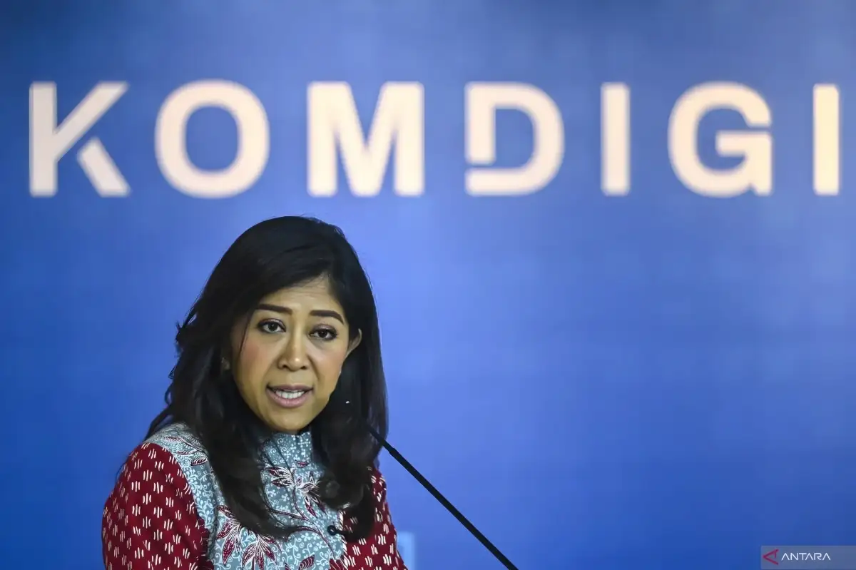 Internet Akan Lebih Aman! Komdigi Umumkan Langkah Besar Awasi Konten Digital 1 Komdigi Umumkan Langkah Besar untuk Perkuat Pengawasan Konten Digital di Indonesia